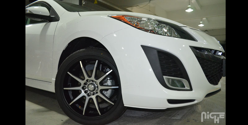 photo 1 Mazda Mazda3 custom wheels Niche NR10 - M122 18x8.0, ET +40, tire size 225/40 R18. x ET 