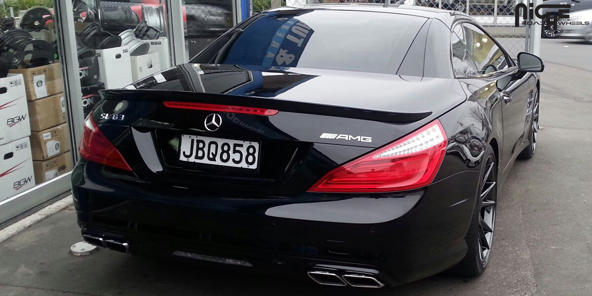 photo 3 Mercedes-Benz AMG SL custom wheels Niche Vicenza - M154 20x9.0, ET , tire size 255/30 R20. 20x10.0 ET 285/30 R20