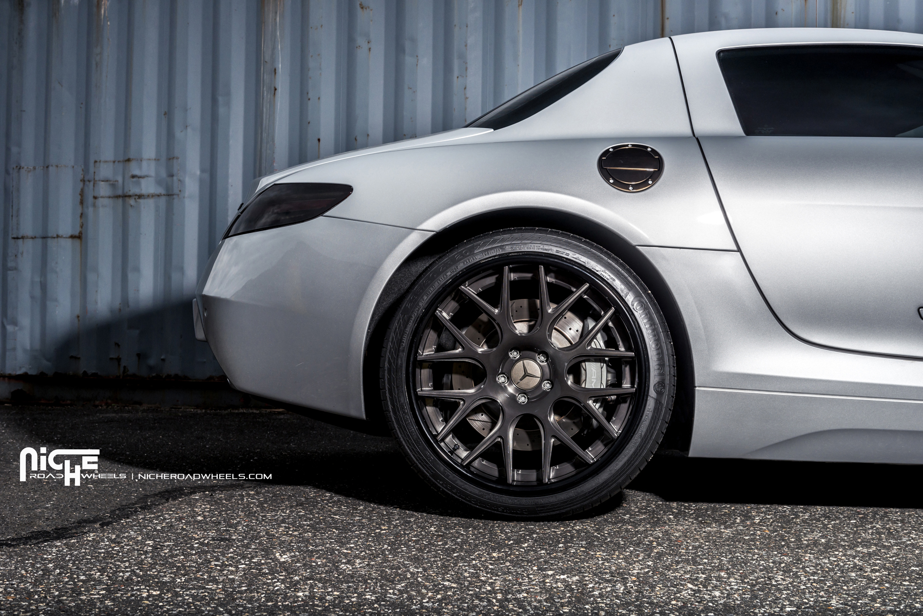 photo 1 Mercedes-Benz SLS AMG custom wheels Niche Circuit 19x9.5, ET +55, tire size 265/35 R19. 20x11.0 ET+55 295/30 R20