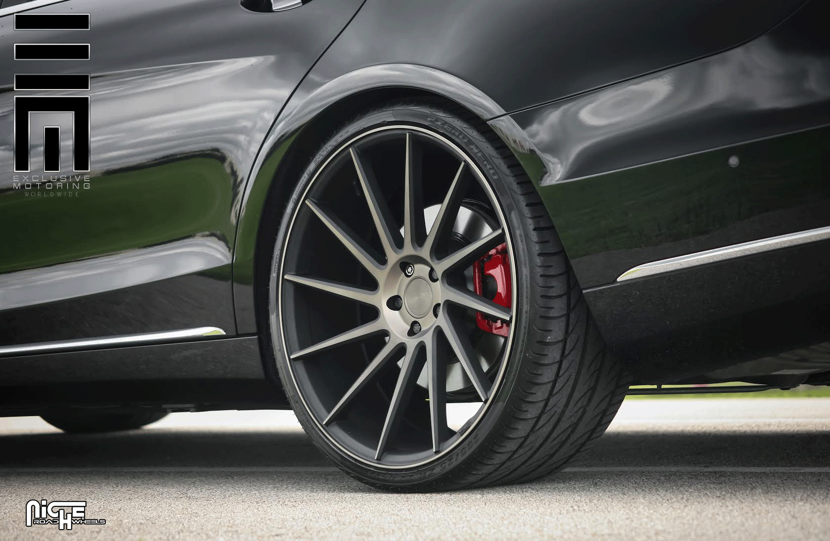 photo 3 Mercedes-Benz S-Class custom wheels Niche Surge - M114 22x9.0, ET +38, tire size X R22. 22x10.5 ET+42 