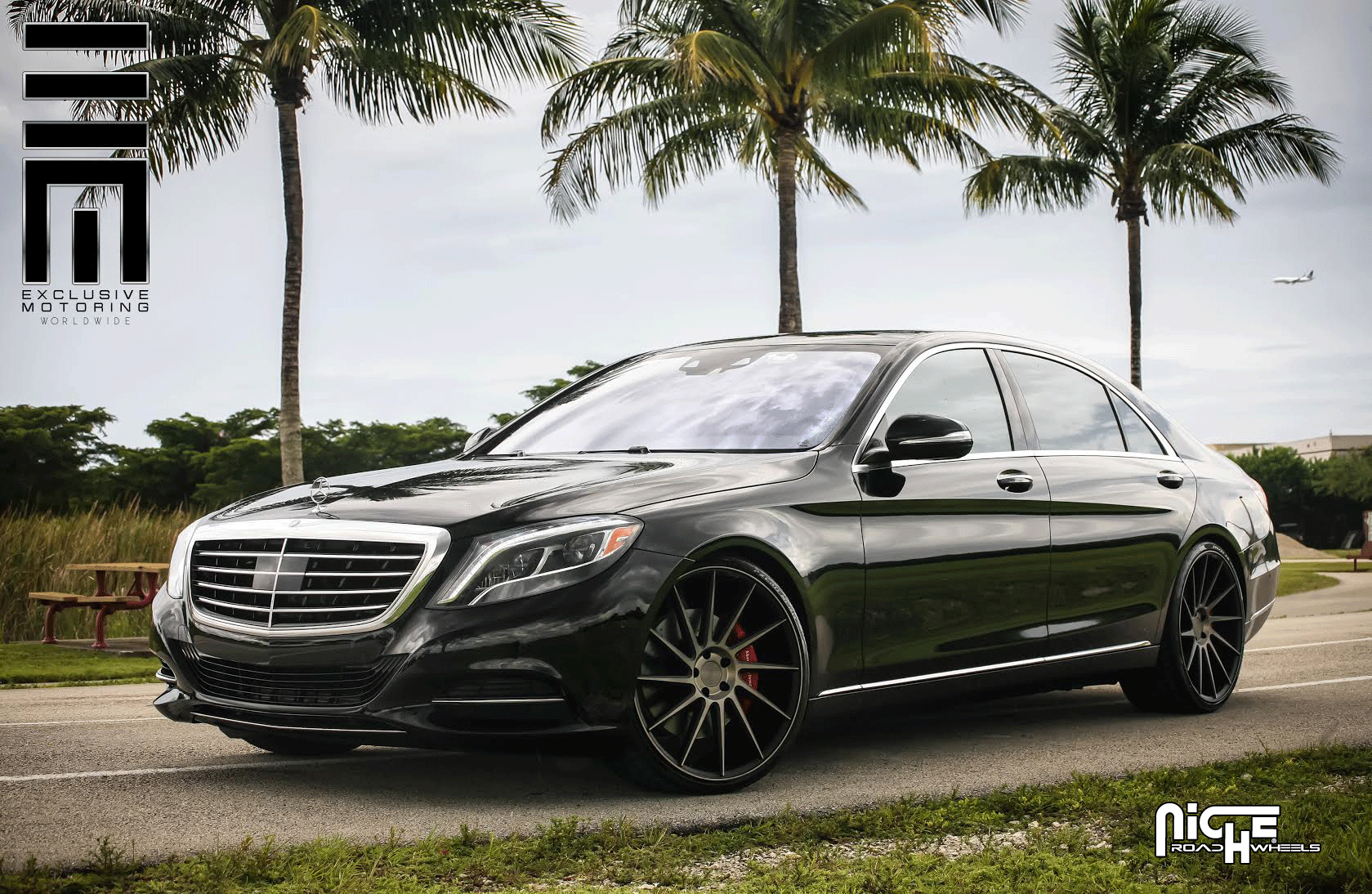 photo 5 Mercedes-Benz S-Class custom wheels Niche Surge - M114 22x9.0, ET +38, tire size X R22. 22x10.5 ET+42 