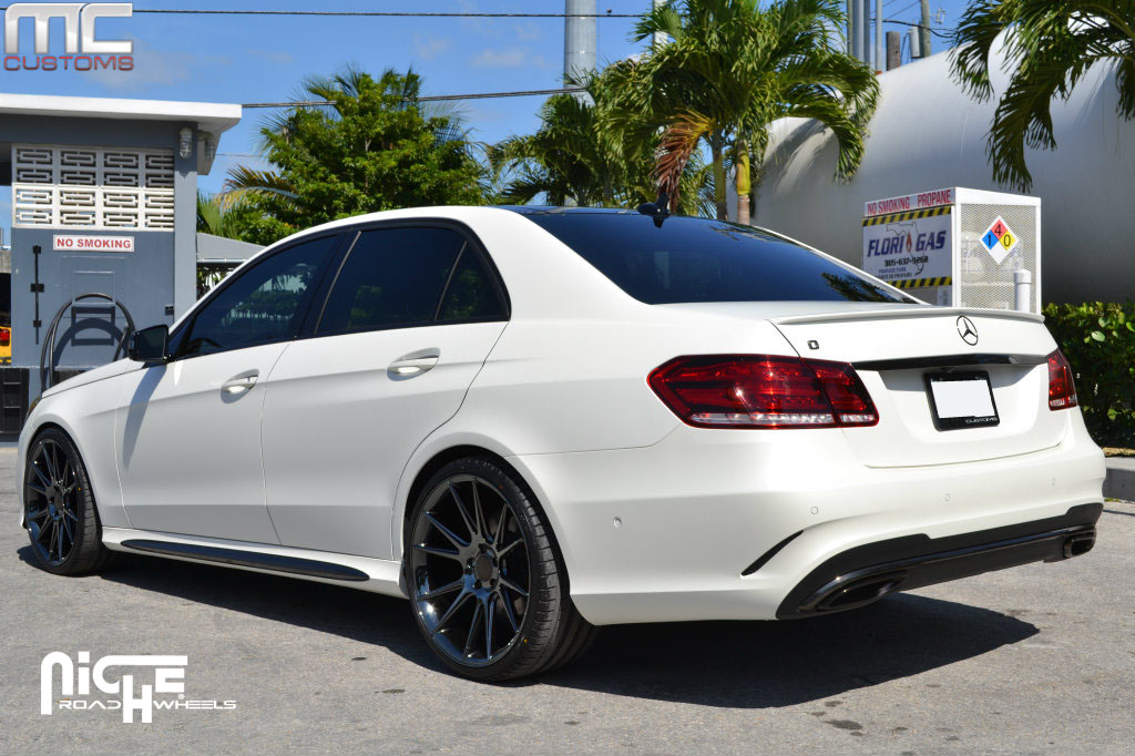 photo 4 Mercedes-Benz E-Class custom wheels Niche Vicenza - M154 20x9.0, ET +38, tire size 245/30 R20. 20x10.0 ET+40 285/25 R20