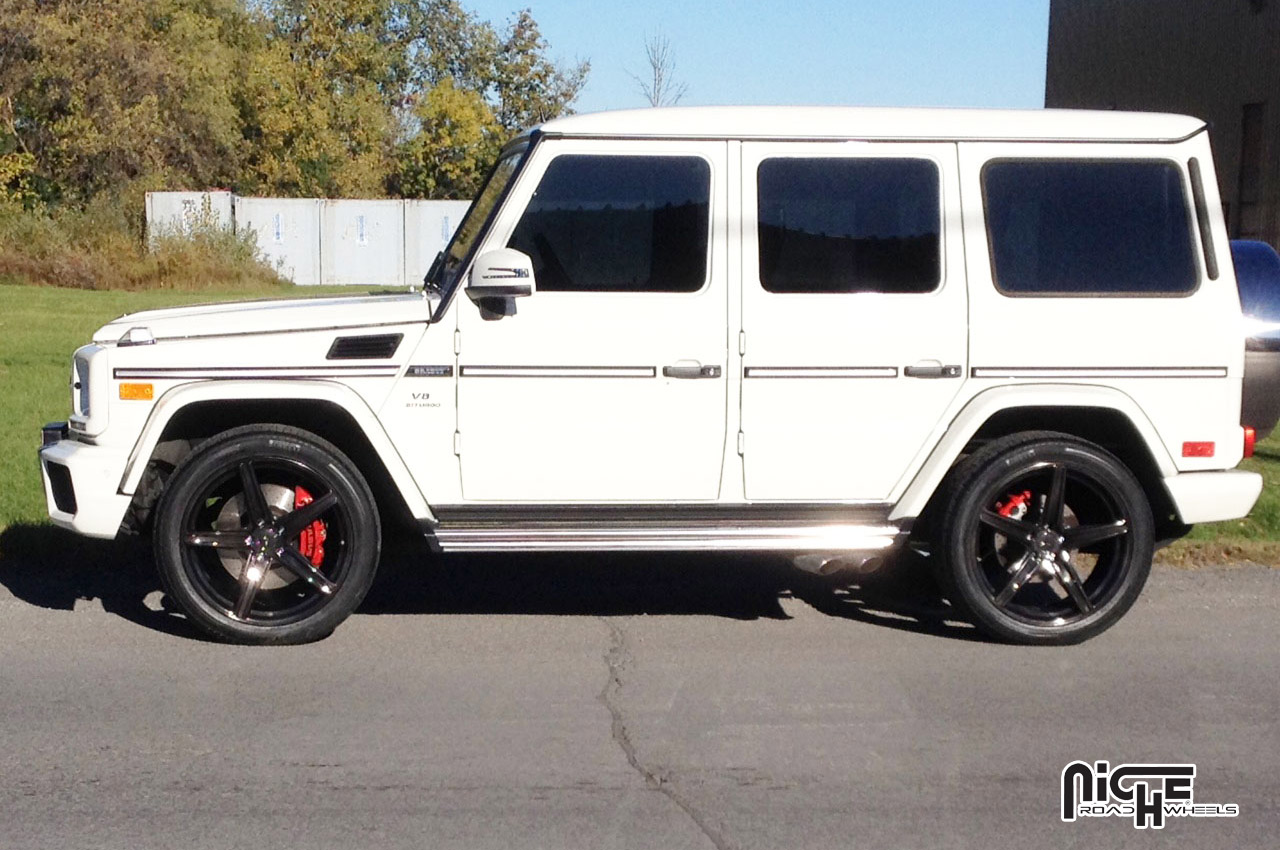 photo 2 Mercedes-Benz G-Class custom wheels Niche Apex 22x, ET , tire size X R22. x ET 