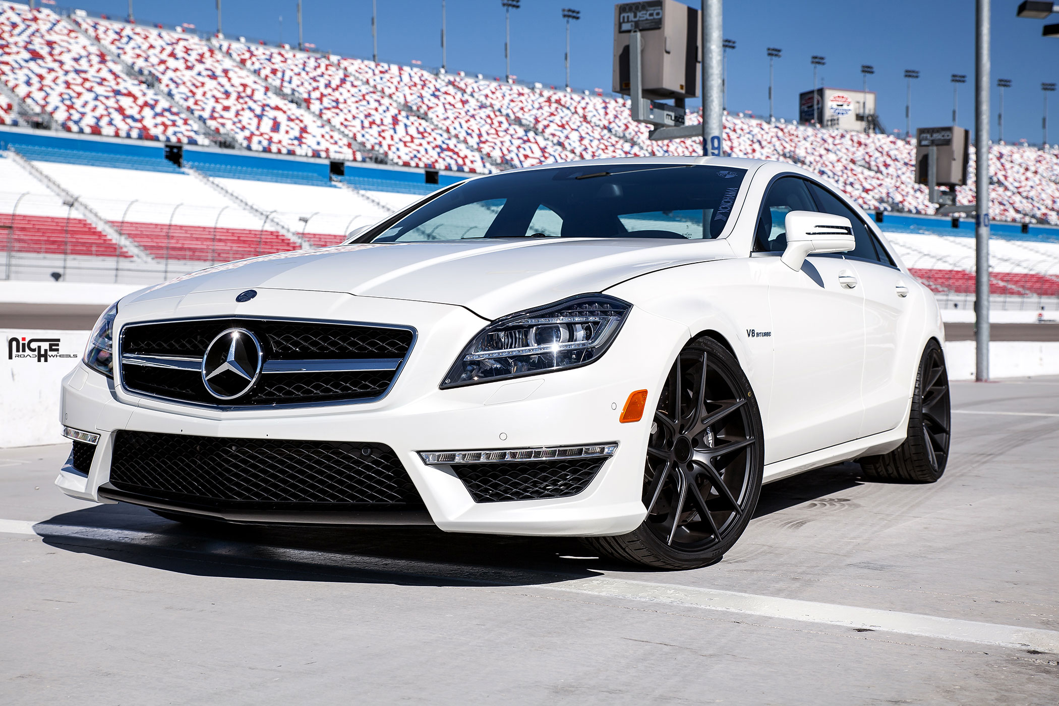 photo 1 Mercedes-Benz CLS-Class custom wheels Niche Targa - M130 20x, ET , tire size X R20. x ET