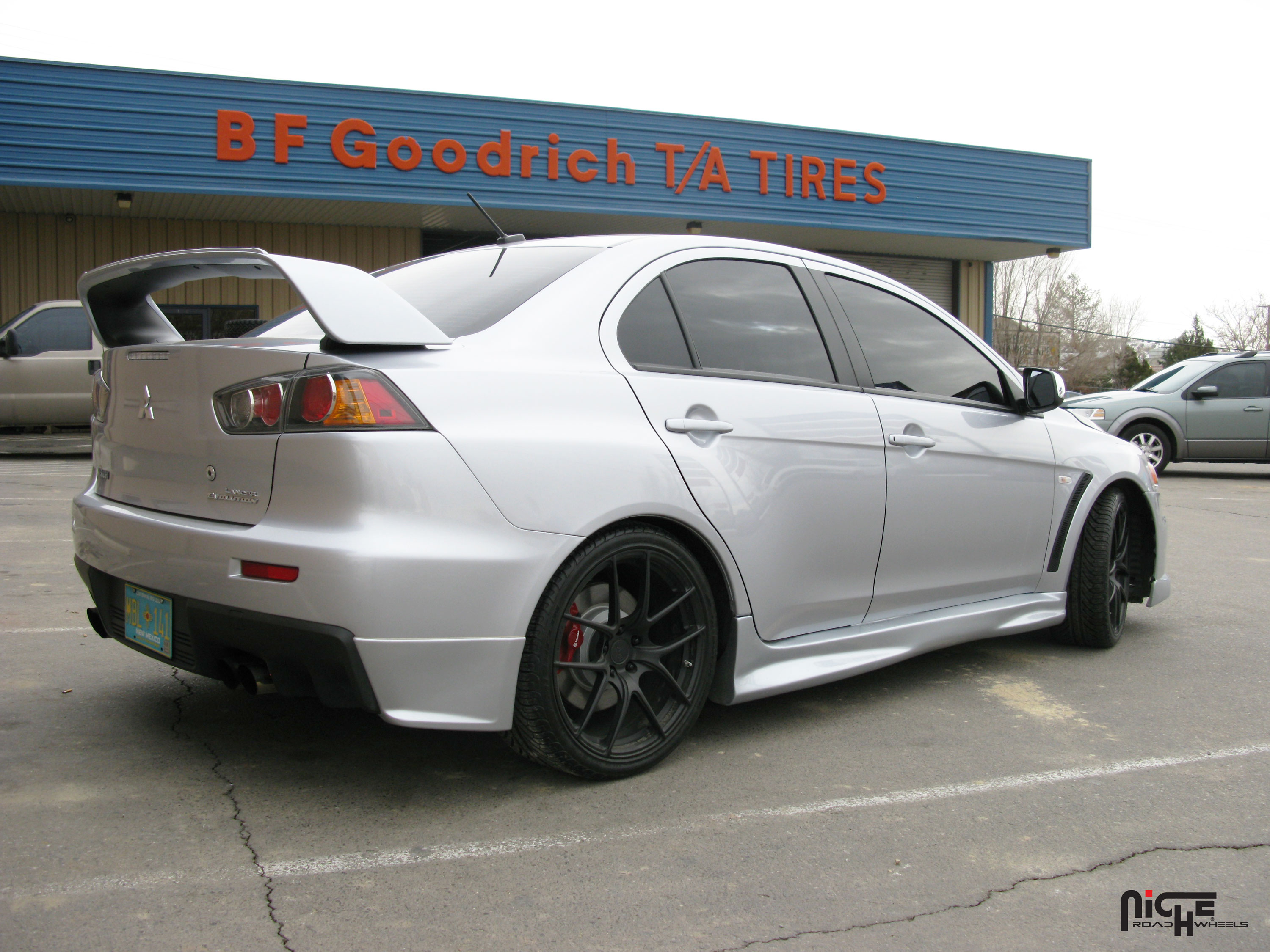 photo 1 Mitsubishi Lancer Evolution custom wheels Niche GSR Targa 19x, ET , tire size X R19. x ET