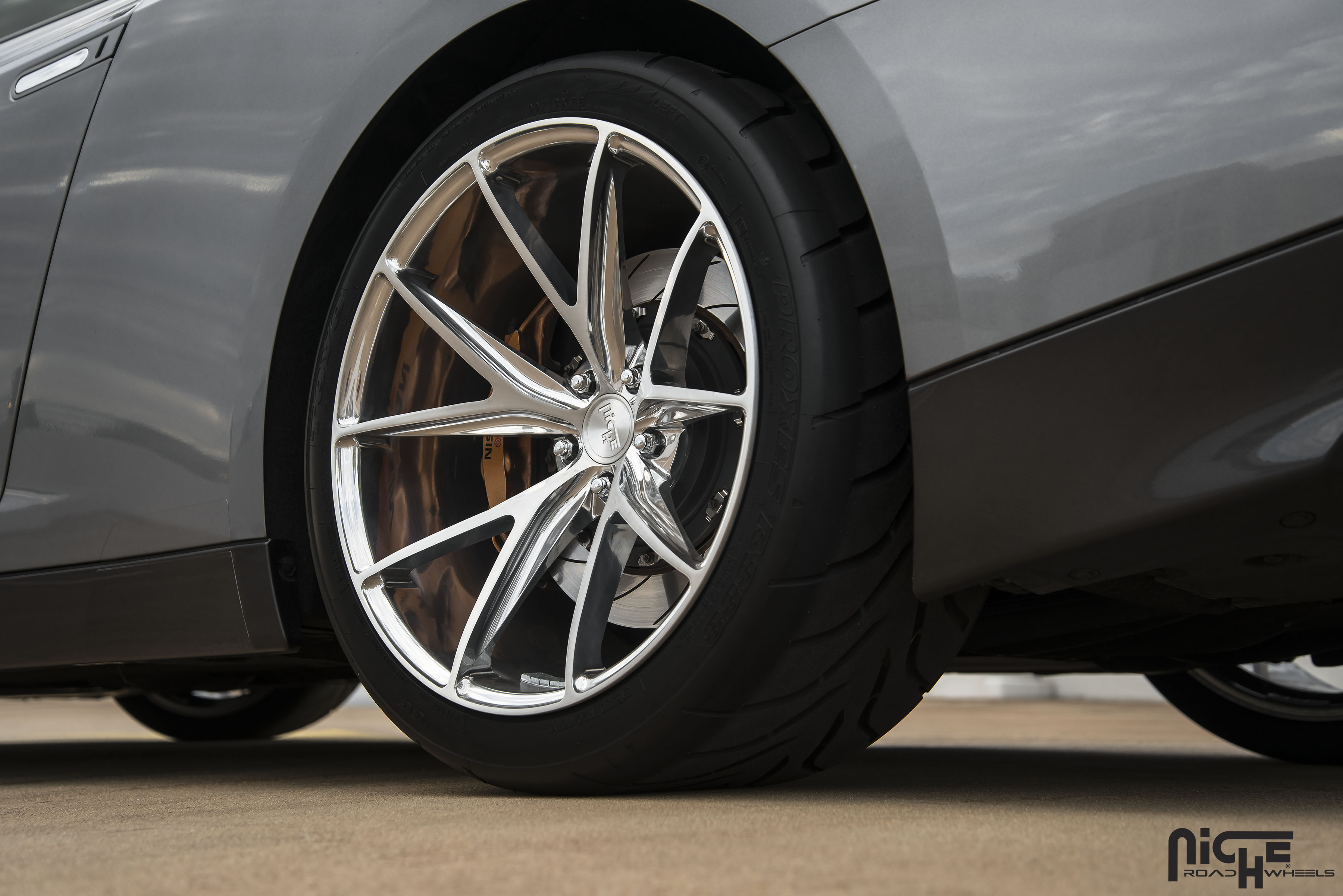photo 1 Nissan GT-R custom wheels Niche Misano 20x10.0, ET , tire size X R20. 20x12.0 ET 