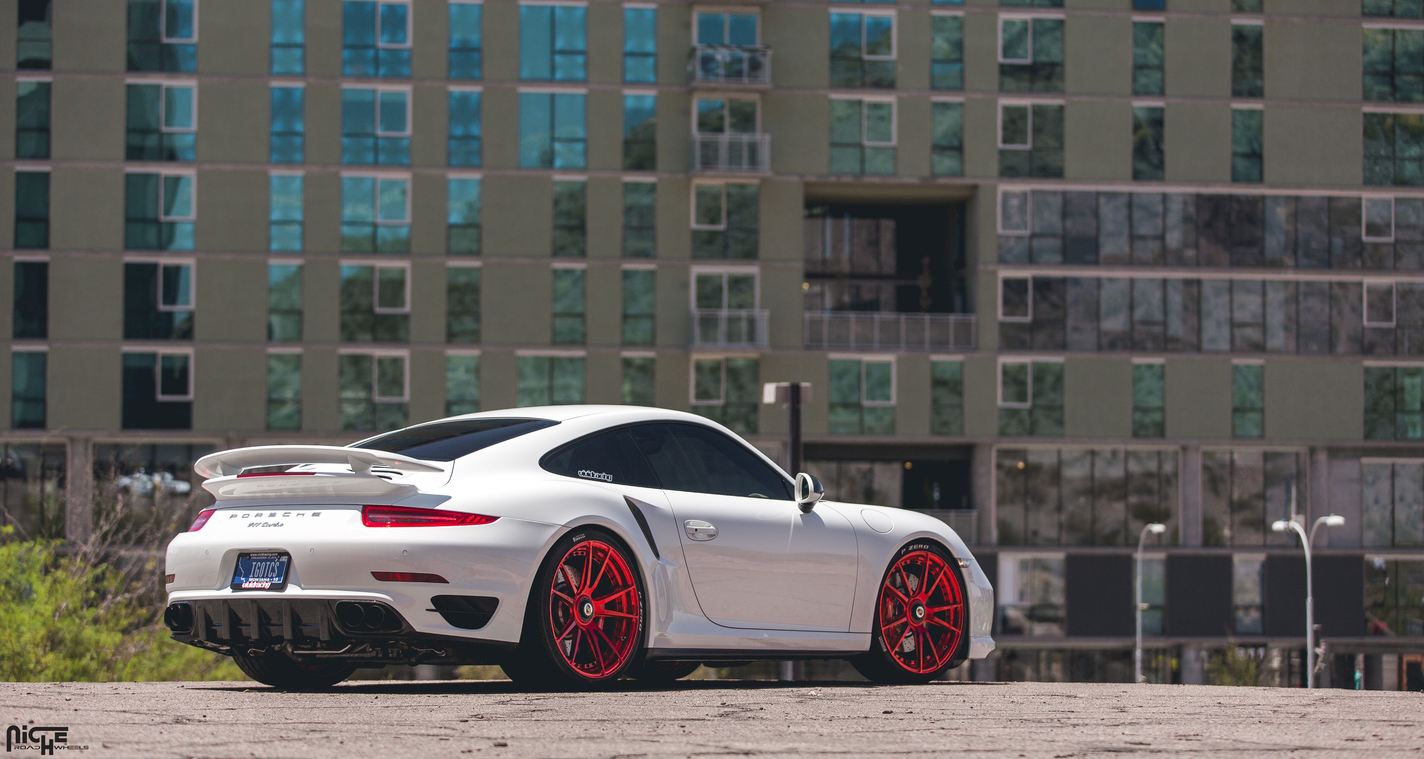photo 5 Porsche 911 custom wheels Niche Grand Prix 21x9.0, ET , tire size 325/25 R21. 21x12.0 ET 255/30 R21
