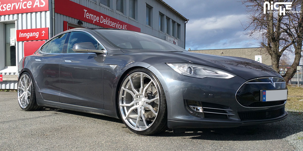 photo 1 Tesla Model S custom wheels Niche Ascari 22x9.0, ET , tire size 245/30 R22. 22x10.5 ET 295/25 R22