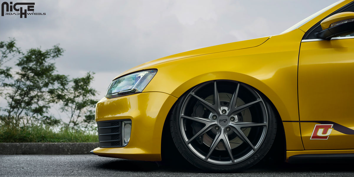photo 1 Volkswagen GLI custom wheels Niche Misano - M116 19x8.5, ET +42, tire size 225/35 R19. x ET