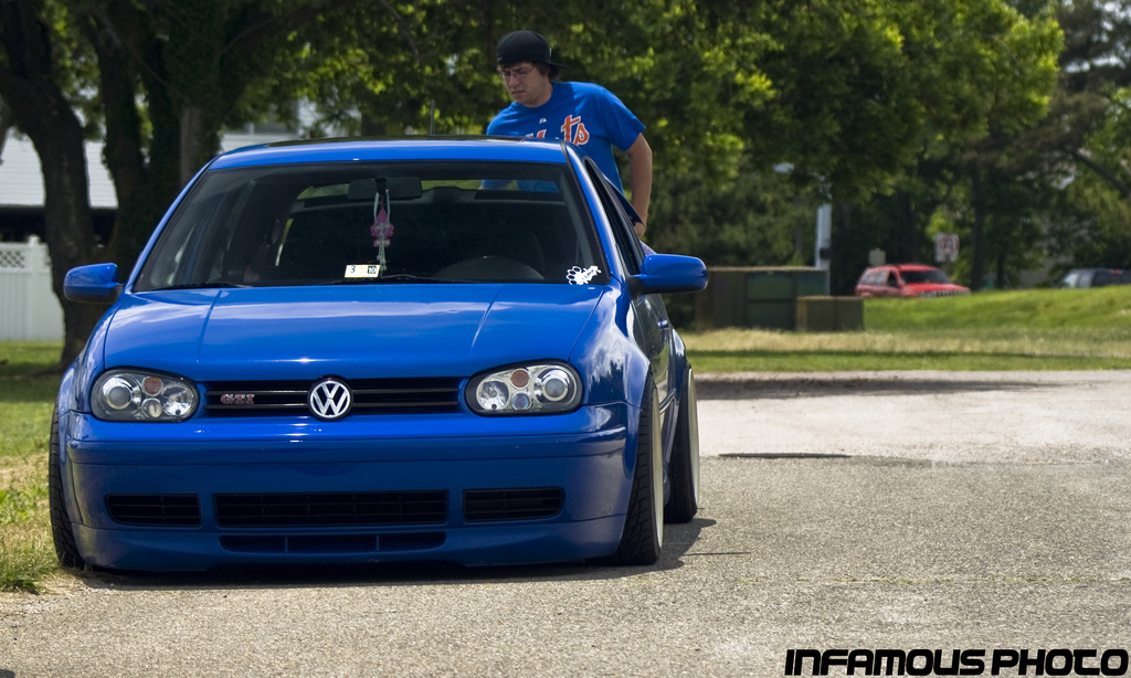 photo 5 Volkswagen Golf custom wheels Diamond Racing  17x8.0, ET 0, tire size 205/40 R17. x ET 205/40 R
