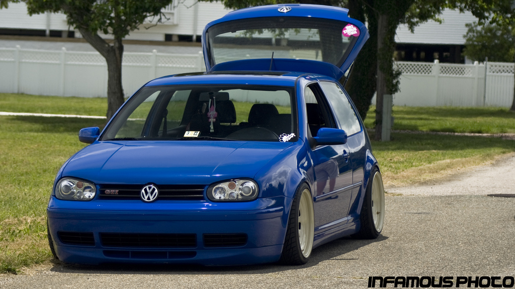 photo 7 Volkswagen Golf custom wheels Diamond Racing  17x8.0, ET 0, tire size 205/40 R17. x ET 205/40 R