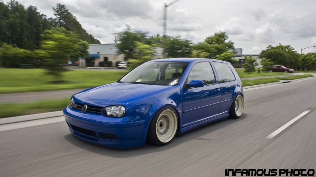 photo 11 Volkswagen Golf custom wheels Diamond Racing  17x8.0, ET 0, tire size 205/40 R17. x ET 205/40 R