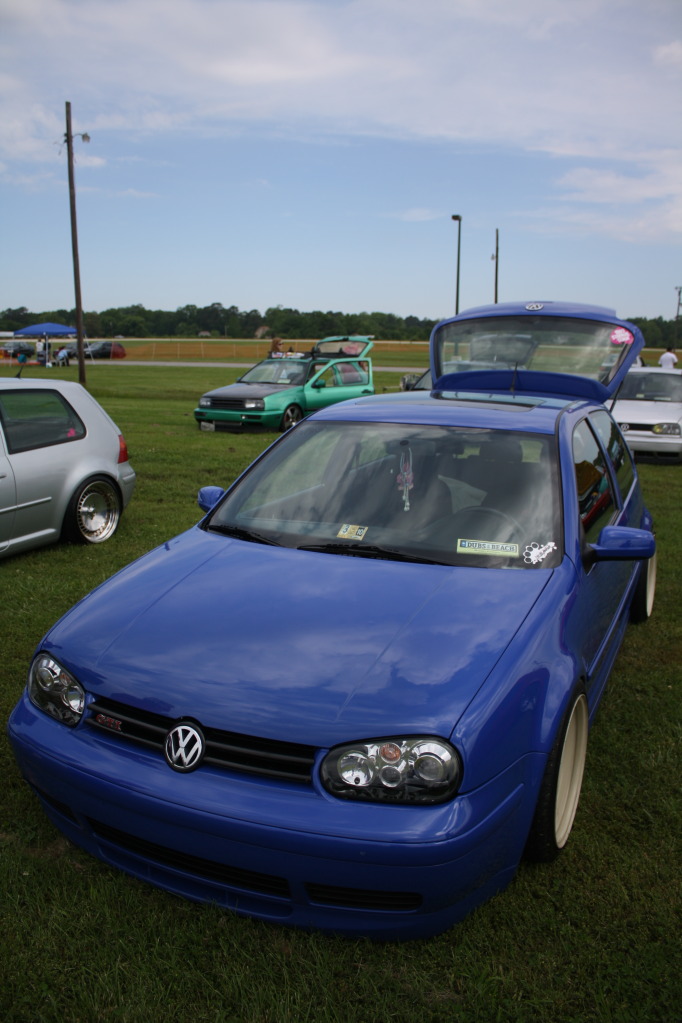 photo 17 Volkswagen Golf custom wheels Diamond Racing  17x8.0, ET 0, tire size 205/40 R17. x ET 205/40 R