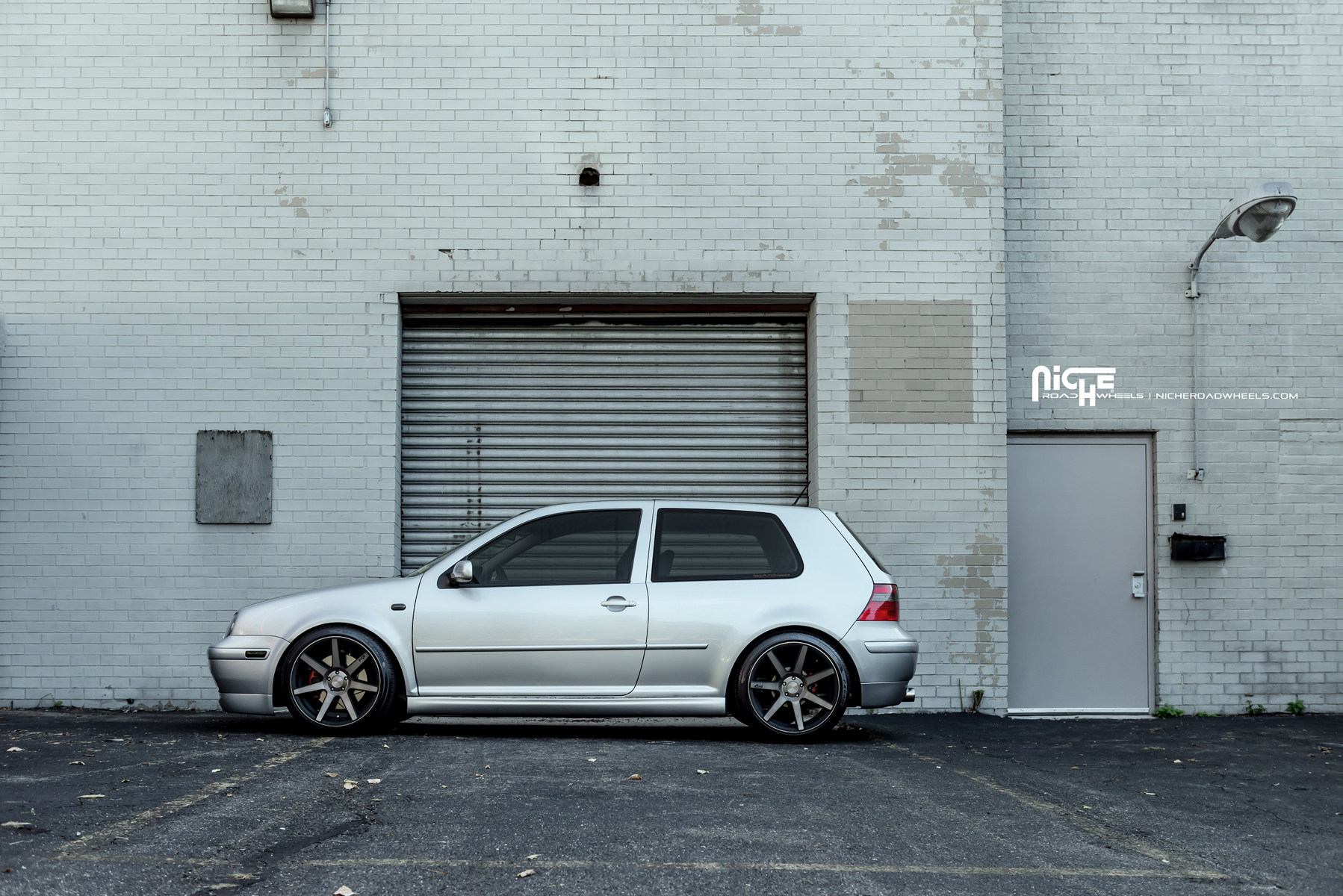 photo 3 Volkswagen GTI custom wheels Niche Verona - M150 18x9.5, ET , tire size 225/40 R18. x ET