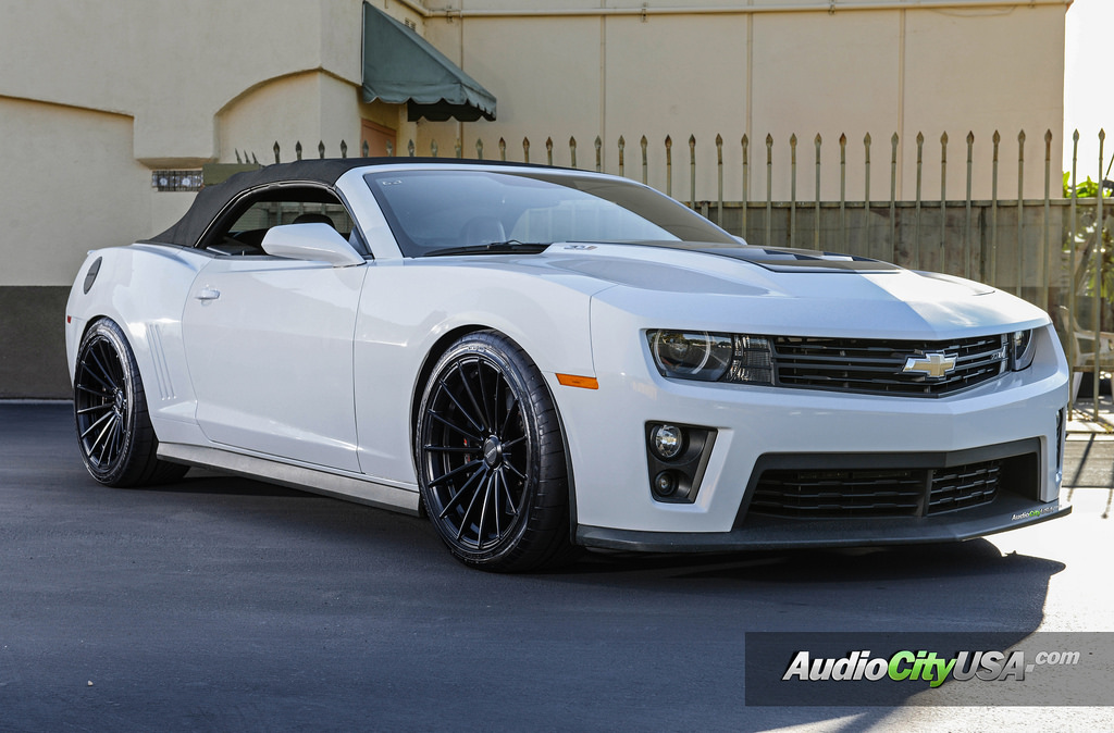 photo 6 Chevrolet Camaro custom wheels Varro VD 09 20x10.0, ET , tire size 285/35 R20. 20x11.0 ET 305/35 R20