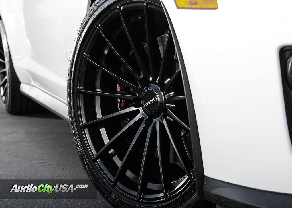photo 1 Chevrolet Camaro custom wheels Varro VD 09 20x10.0, ET , tire size 285/35 R20. 20x11.0 ET 305/35 R20