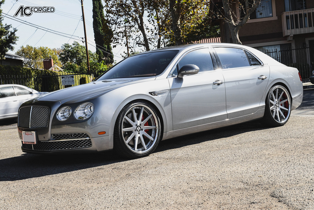 photo 3 Bentley Flying Spur custom wheels AC Forged ACR 413 22x9.0, ET , tire size 365/35 R22. 22x10.5 ET 295/30 R22