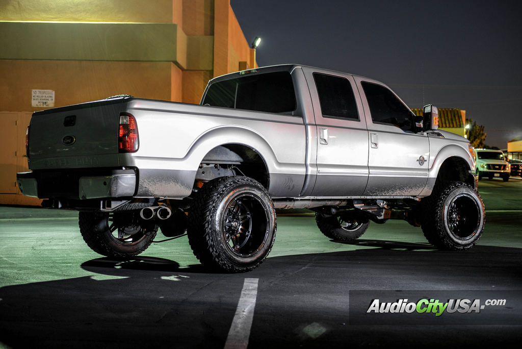 photo 2 Ford F-250 custom wheels Fuel Hostage 22x14.0, ET , tire size 345/55 R22. x ET 
