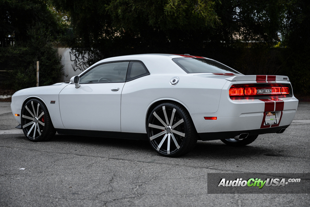 photo 2 Dodge Challenger custom wheels Velocity VW 12 24x10.0, ET , tire size 255/30 R24. x ET