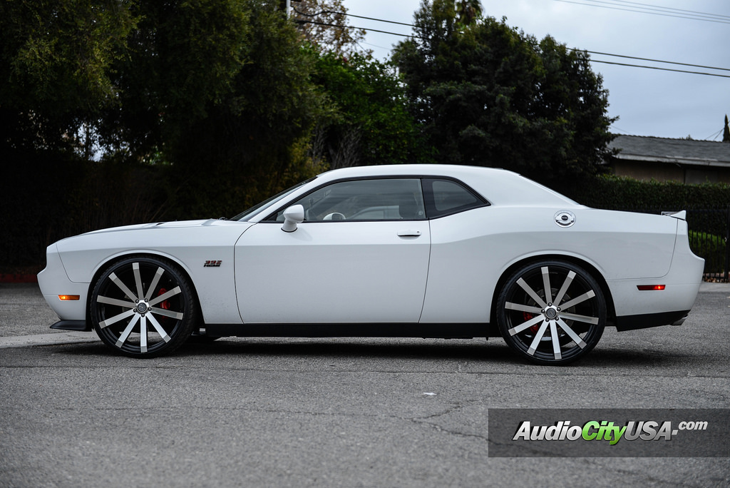 photo 5 Dodge Challenger custom wheels Velocity VW 12 24x10.0, ET , tire size 255/30 R24. x ET