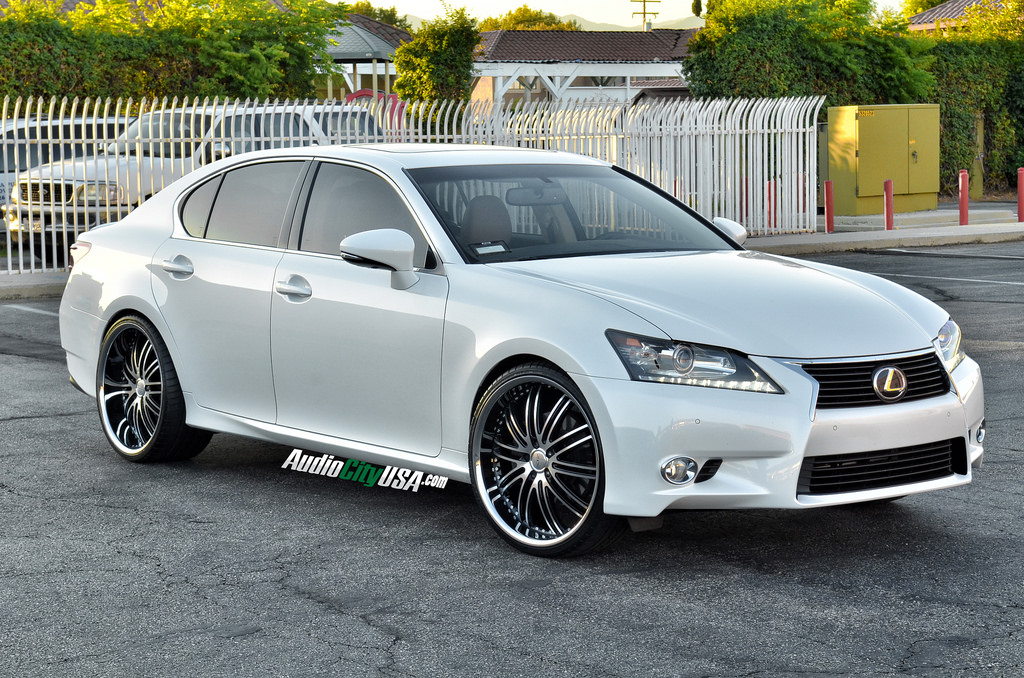 photo 5 Lexus GS 350 custom wheels XIX X23 22x9.0, ET , tire size 235/30 R22. 22x10.5 ET 275/25 R22