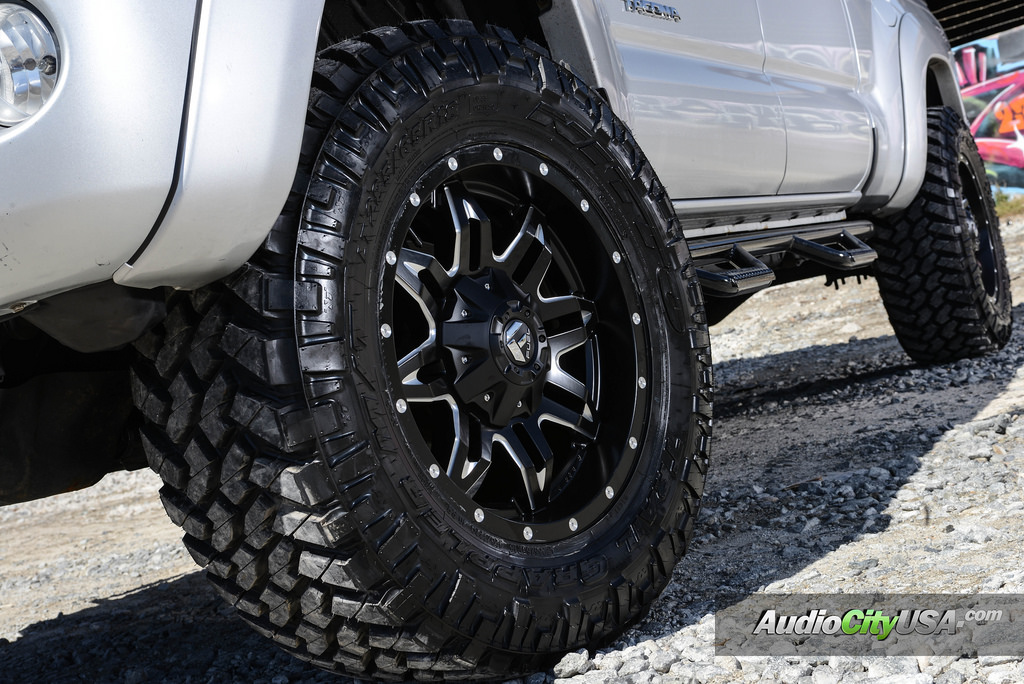 photo 1 Toyota Tacoma custom wheels Fue Lethal D567 18x9.0, ET , tire size 285/65 R18. x ET 