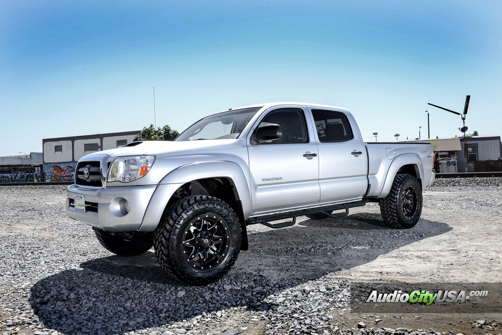 photo 4 Toyota Tacoma custom wheels Fue Lethal D567 18x9.0, ET , tire size 285/65 R18. x ET 