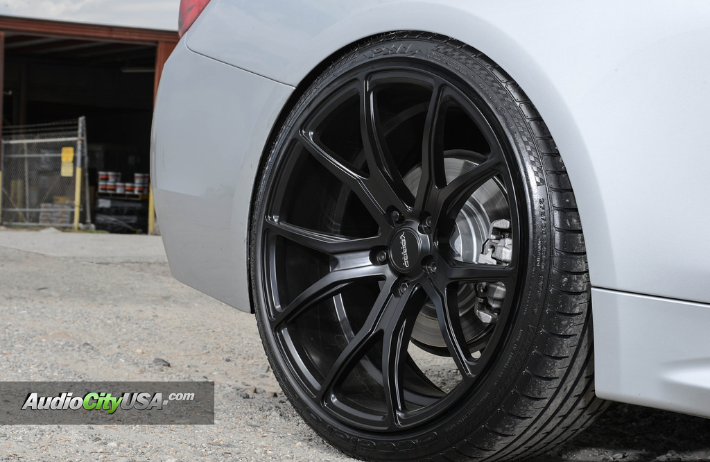 photo 1 BMW 428 custom wheels Varro VD 02 20x8.5, ET , tire size 245/30 R20. 20x10.0 ET 275/30 R20
