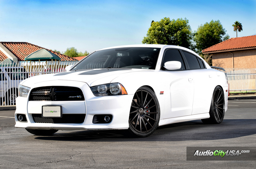 photo 3 Dodge Charger custom wheels Varro VD 15 22x9.0, ET , tire size 265/35 R22. 22x10.5 ET 295/30 R22