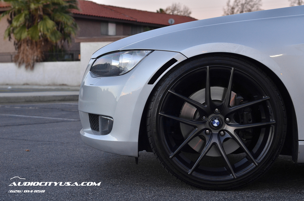 photo 1 BMW 335 custom wheels Niche Targa M130 20x8.5, ET , tire size 225/35 R20. 20x10.5 ET 255/30 R20