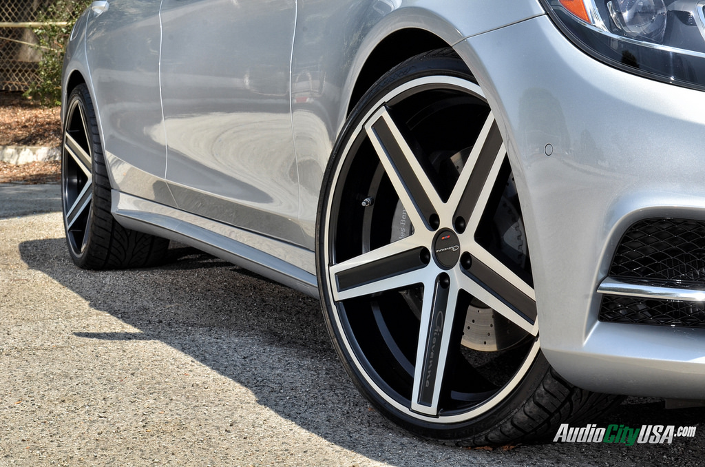 photo 8 Mercedes-Benz S-Class custom wheels Giovanna Dramuno 5 22x9.0, ET , tire size 245/30 R22. 22x10.5 ET 295/25 R22