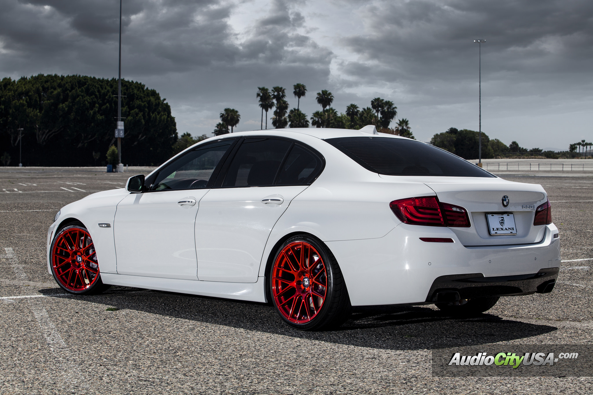 photo 2 BMW 550 custom wheels Lexani CSS 8 20x, ET , tire size X R20. x ET