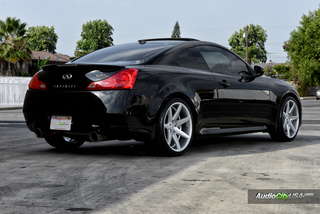 photo 3 Infiniti G37 custom wheels Rennen CRL 70 20x8.5, ET , tire size 245/35 R20. 20x10.0 ET 275/30 R20
