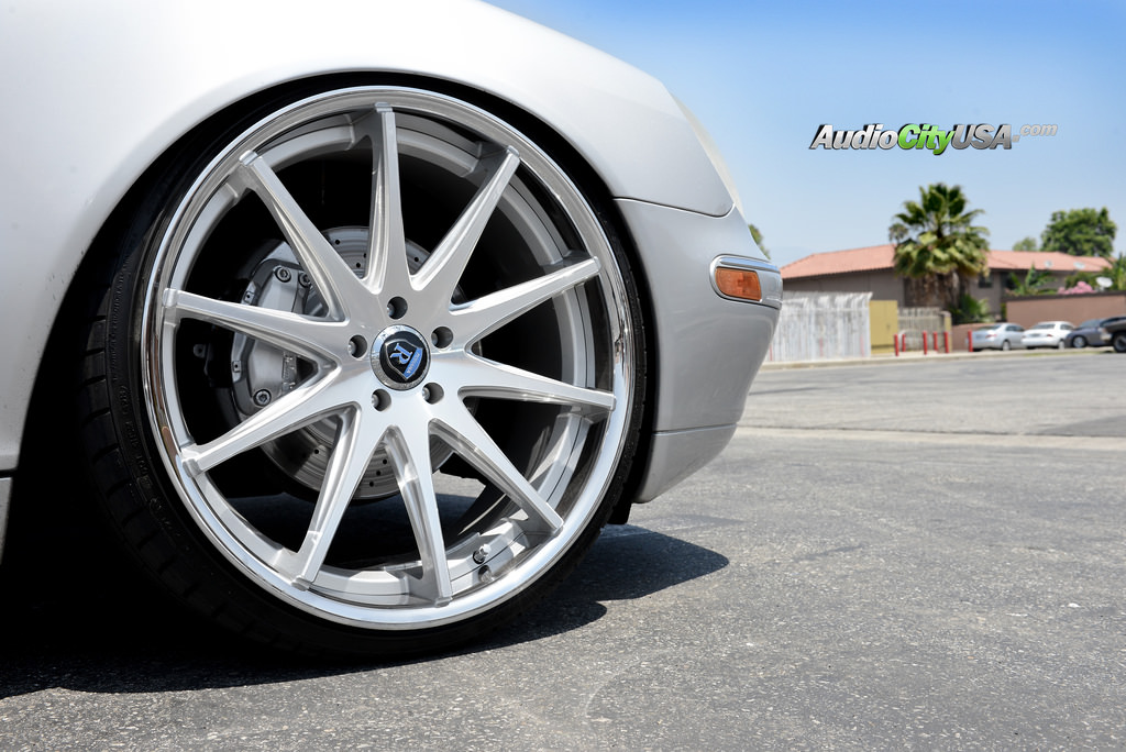 photo 1 Mercedes-Benz S-Class custom wheels Rohana RC 10 22x9.0, ET , tire size 235/30 R22. x ET