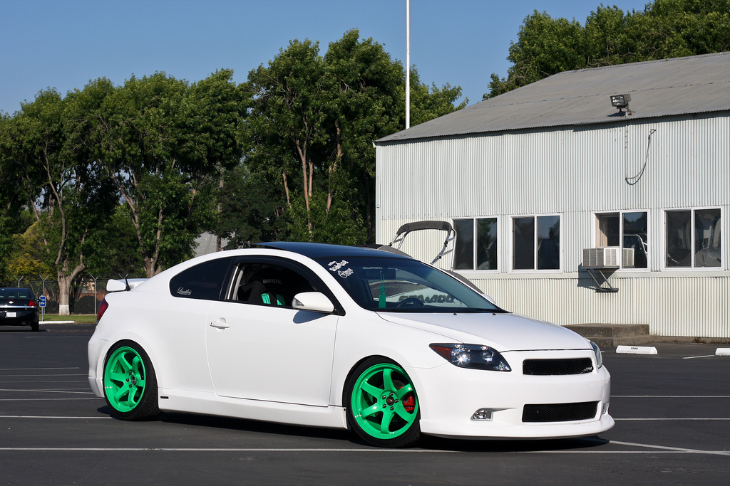 photo 10 Scion tC custom wheels Rota Grid 18x9.5, ET +38, tire size 235/40 R18. x ET 