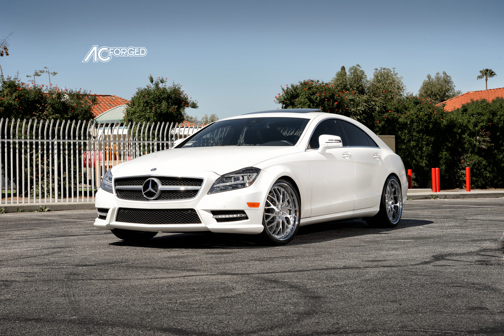 photo 4 Mercedes-Benz CLS-Class custom wheels AC 313 20x9.0, ET , tire size 255/30 R20. 20x11.0 ET 295/25 R20