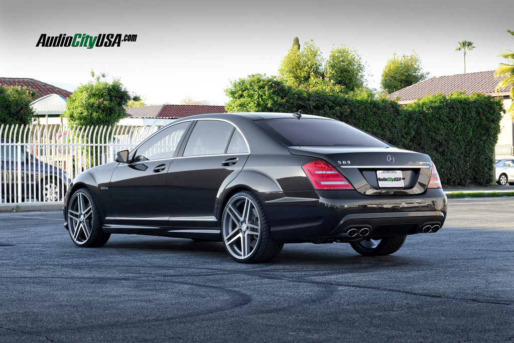photo 2 Mercedes-Benz S-Class custom wheels Road Force RF005 22x9.0, ET , tire size 245/30 R22. 22x10.5 ET 295/25 R22