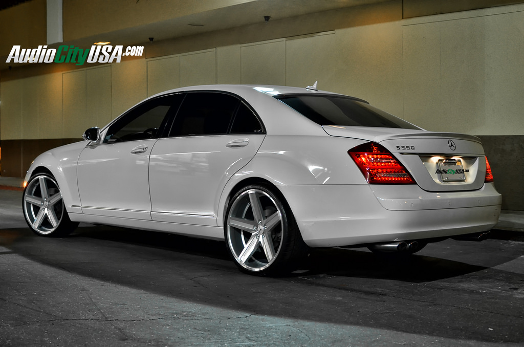 photo 2 Mercedes-Benz S-Class custom wheels Giovanna Dramuno 5 22x9.0, ET , tire size 245/30 R22. 22x10.5 ET 295/25 R22