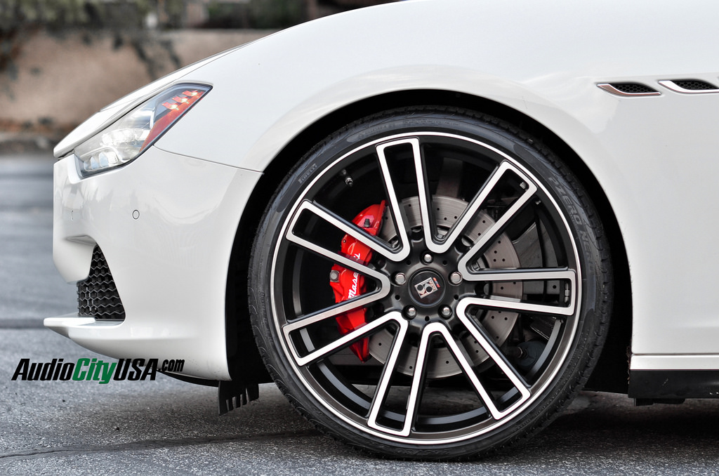 photo 6 Maserati Ghibli custom wheels Koko Kuture 22x9.0, ET , tire size 245/30 R22. 22x10.5 ET 295/25 R22