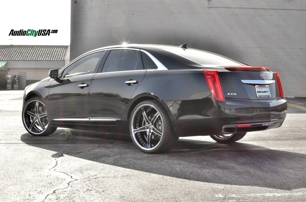 photo 4 Cadillac XTS custom wheels Lexani LF 705 22x9.0, ET , tire size 245/30 R22. 22x10.0 ET 295/25 R22