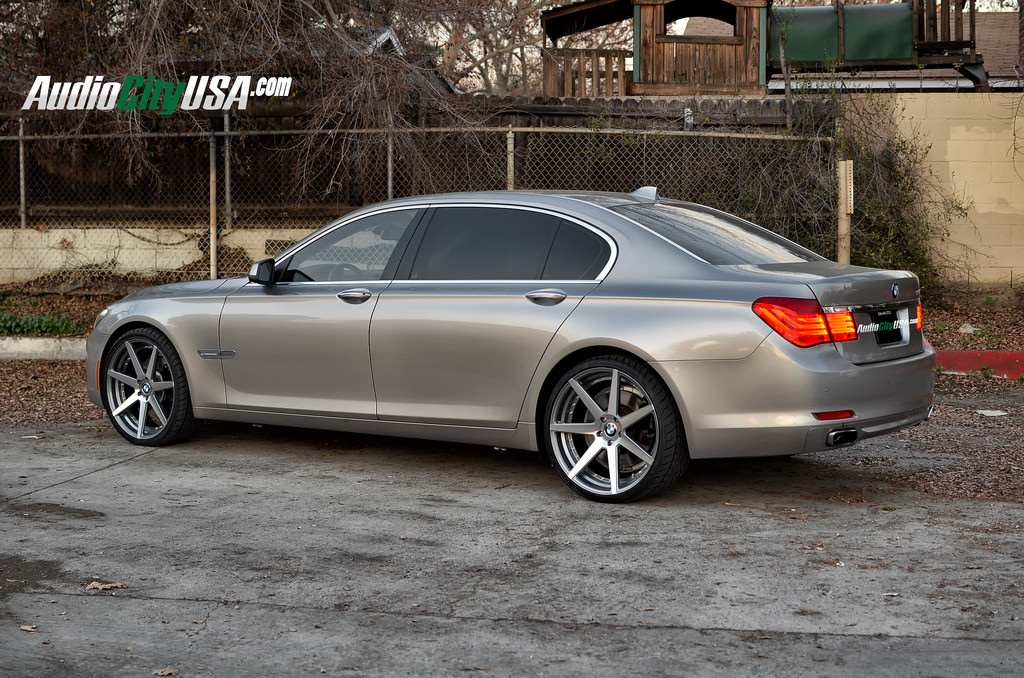 photo 2 BMW 750 custom wheels Curva Concepts 22x9.0, ET , tire size 245/30 R22. 22x10.5 ET 295/25 R22