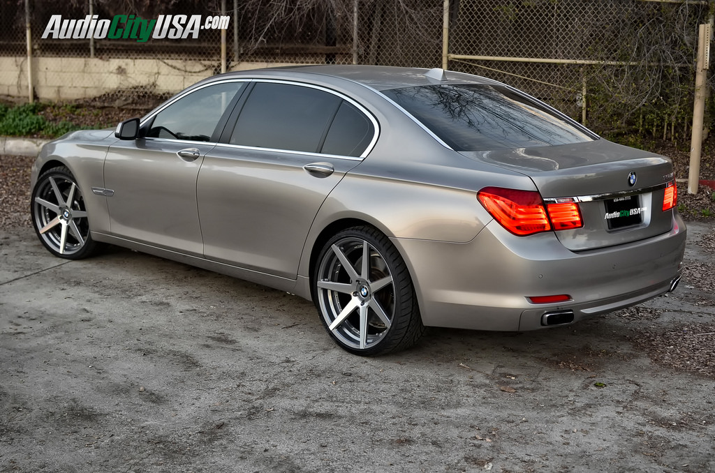 photo 3 BMW 750 custom wheels Curva Concepts 22x9.0, ET , tire size 245/30 R22. 22x10.5 ET 295/25 R22
