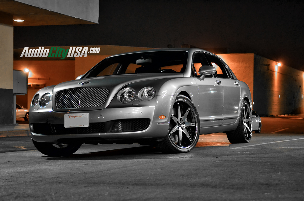 photo 5 Bentley Continental Flying Spur custom wheels Lexani R Fourteen 22x9.0, ET , tire size 285/30 R22. 22x10.0 ET 