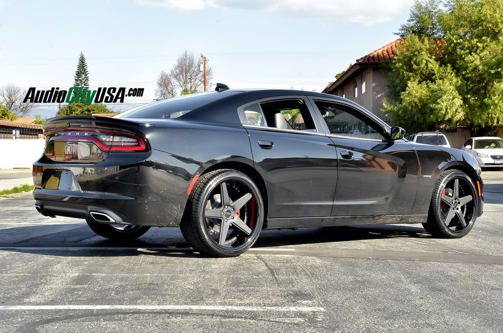photo 3 Dodge Charger custom wheels AZAD AZ008 22x9.0, ET , tire size 265/35 R22. 22x10.5 ET 295/30 R22