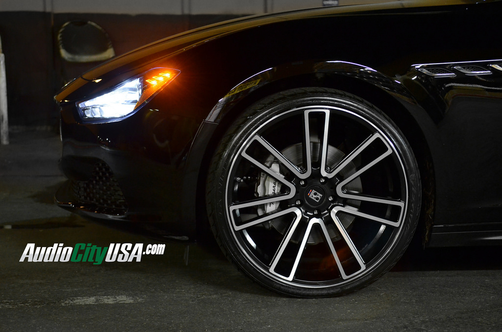 photo 1 Maserati Ghibli custom wheels Koko Kuture  Massa7 22x9.0, ET , tire size 255/30 R22. 22x10.5 ET 295/25 R22