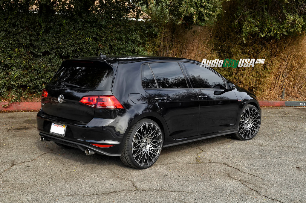 photo 2 Volkswagen GTI custom wheels Lexani CSS 16 20x8.5, ET , tire size X R20. x ET