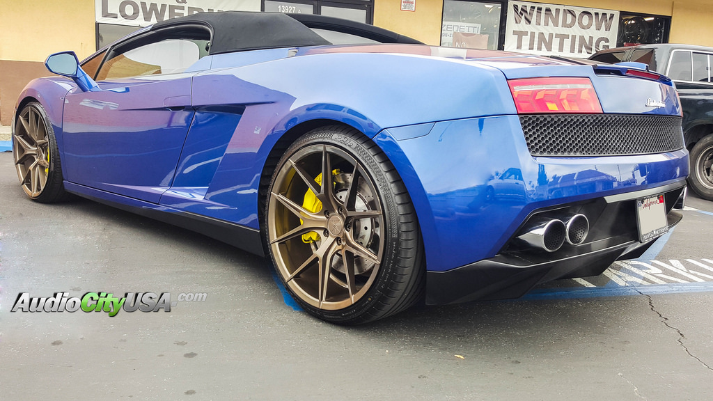 photo 1 Lamborghini Gallardo custom wheels Verde V99 Axis 20x9.0, ET , tire size 235/30 R20. 20x10.5 ET 285/30 R20