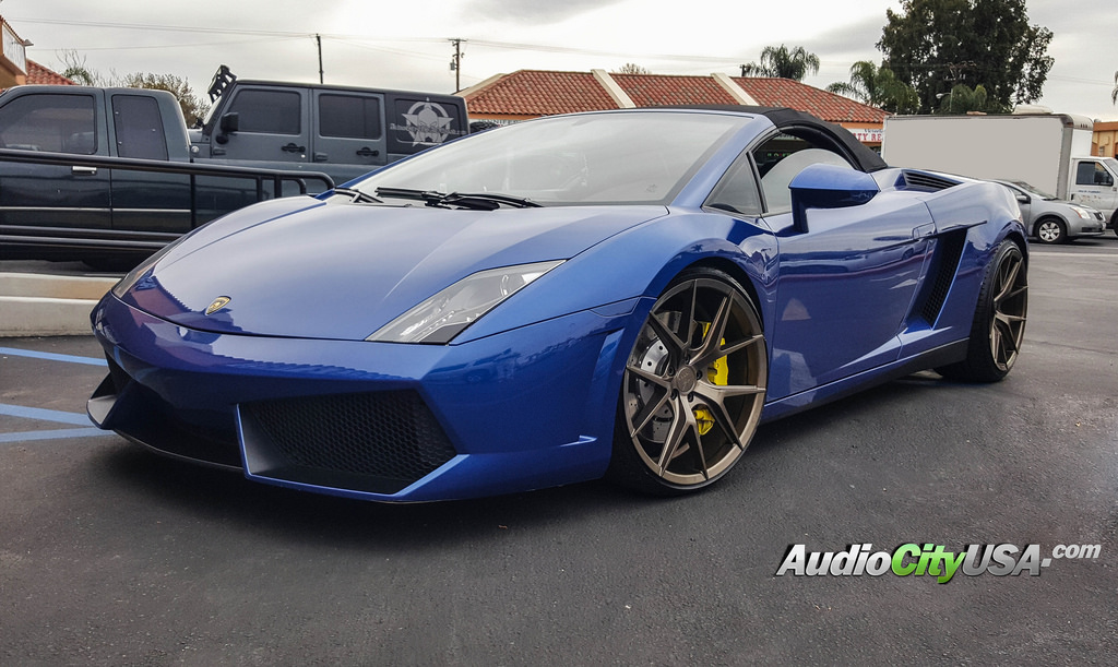 photo 3 Lamborghini Gallardo custom wheels Verde V99 Axis 20x9.0, ET , tire size 235/30 R20. 20x10.5 ET 285/30 R20