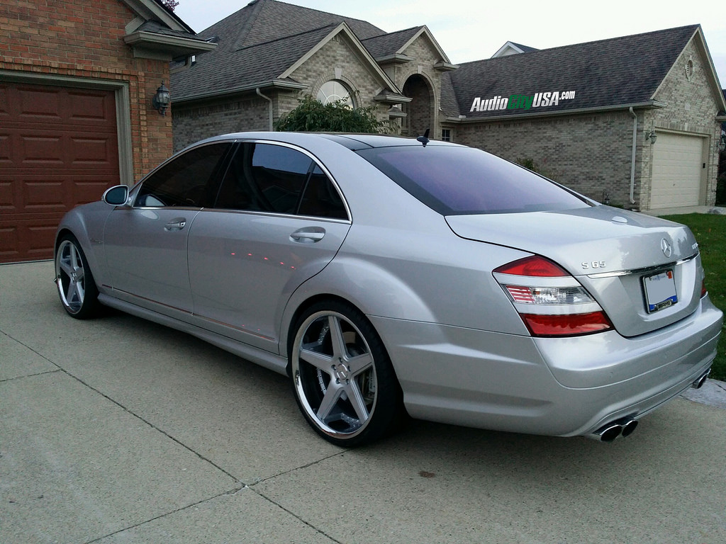photo 2 Mercedes-Benz S-Class custom wheels AZAD A008 22x9.0, ET , tire size 245/30 R22. 22x10.5 ET 295/25 R22
