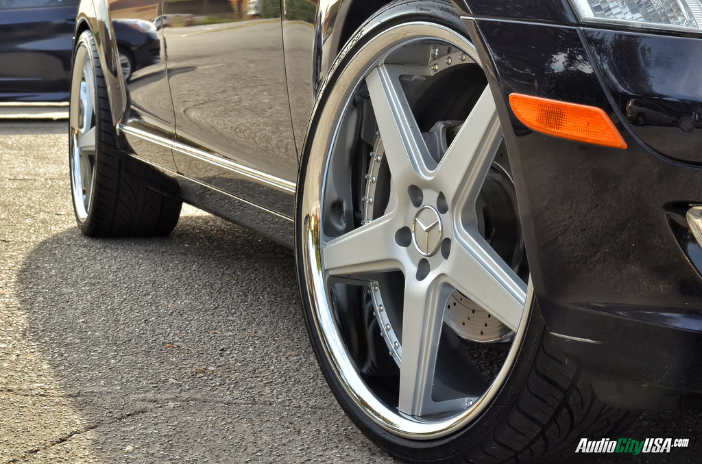 photo 3 Mercedes-Benz S-Class custom wheels AZAD A008 22x9.0, ET , tire size 245/30 R22. 22x10.5 ET 295/25 R22